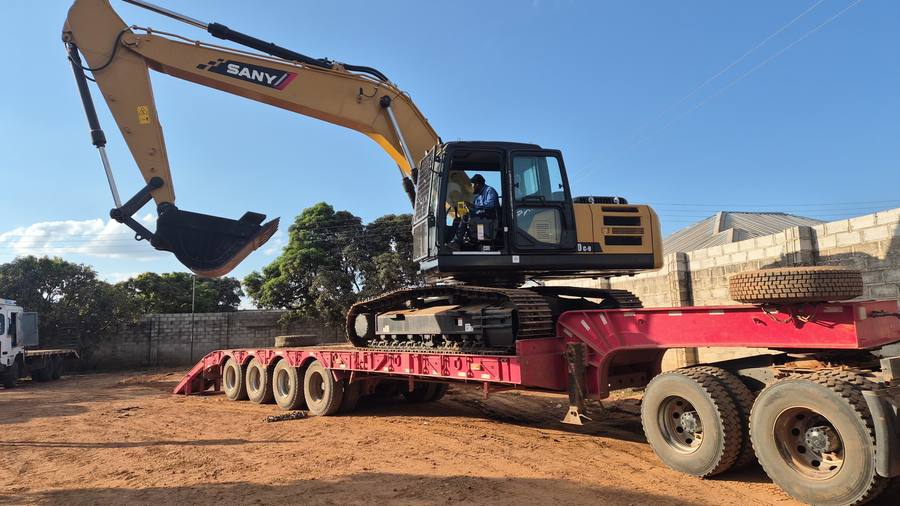 Excavator for hire in Zambia